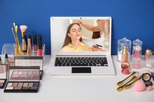 Online cursus: basis make-up artist