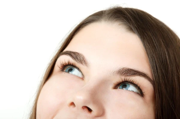 Browlifting/lamination (Zaterdag 12 april)